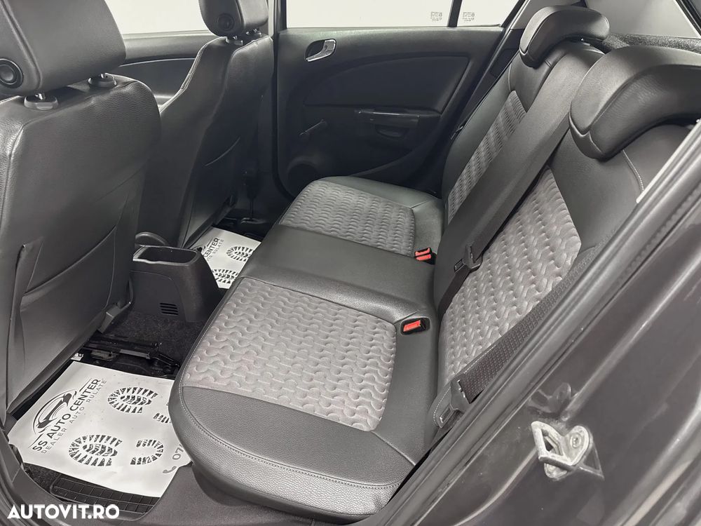 Opel Corsa 1.4 16V Innovation - 17