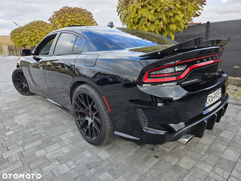 Dodge Charger 2018 photo 3