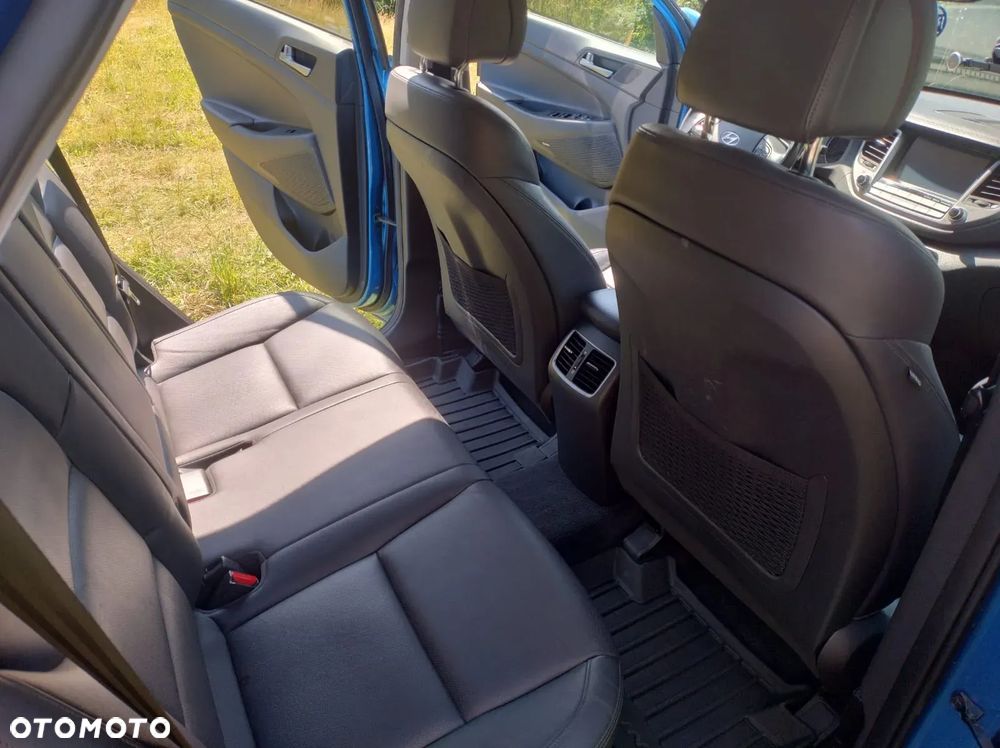 Hyundai Tucson - 25