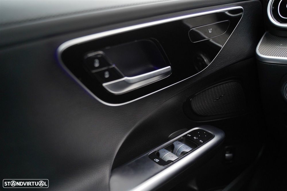 Mercedes-Benz C 300 d AMG Line - 16