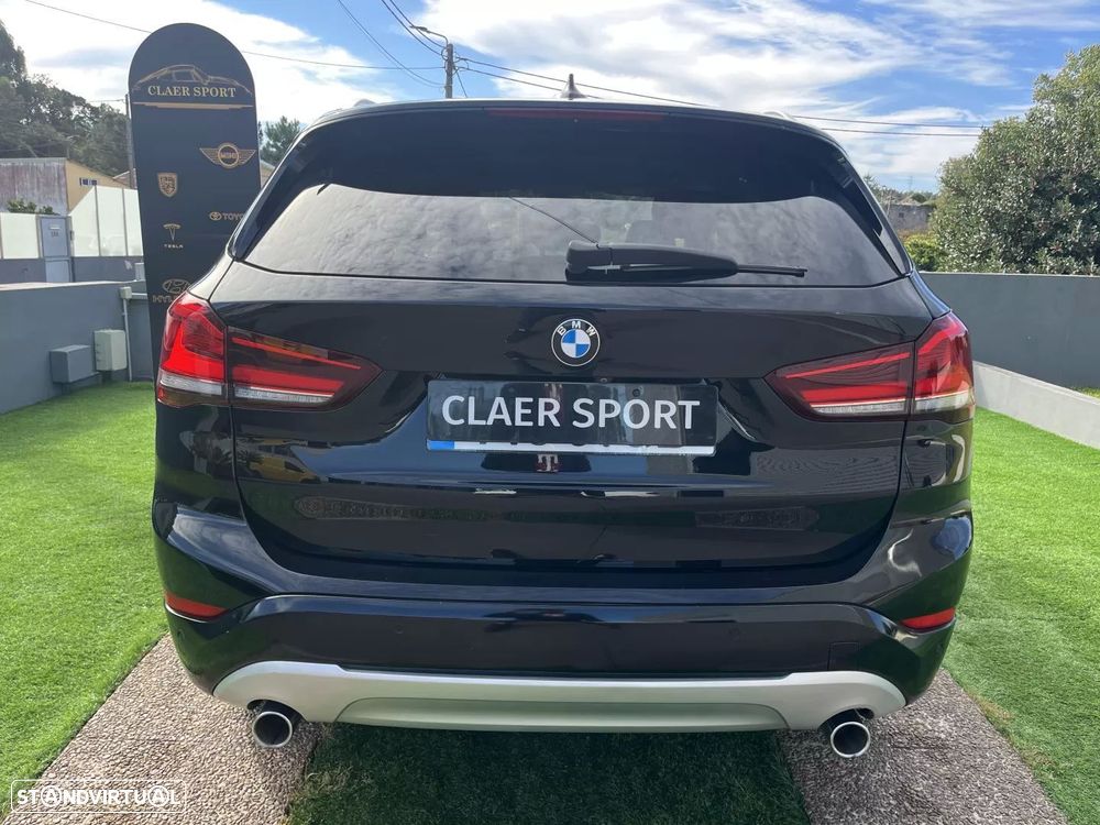 BMW X1 18 d sDrive Auto Line Sport - 9