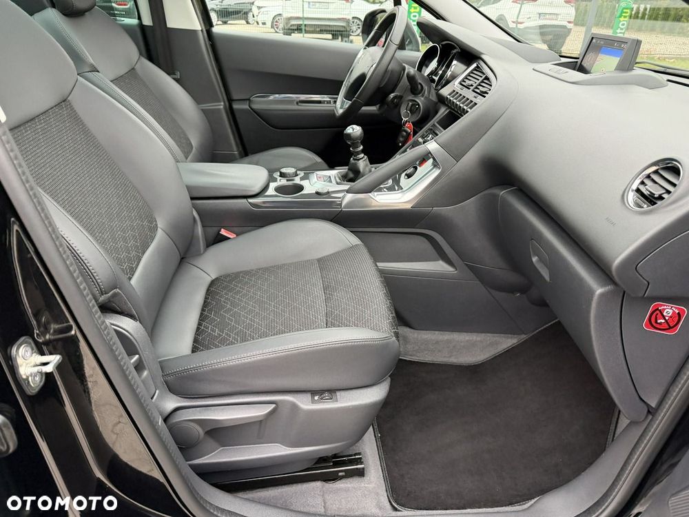 Peugeot 3008 HDi FAP 150 Business-Line - 32