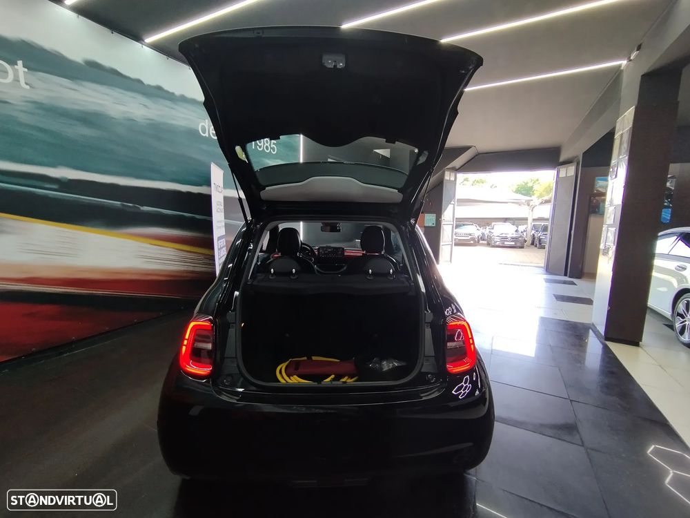 Fiat 500e (RED) - 14
