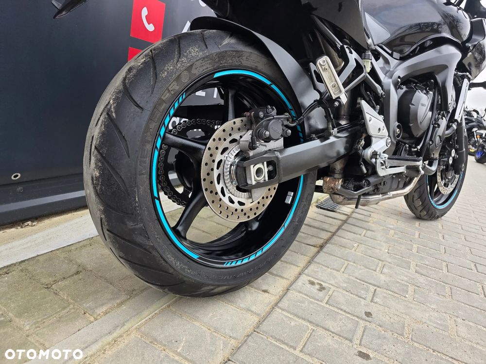 Yamaha FZ6 - 19