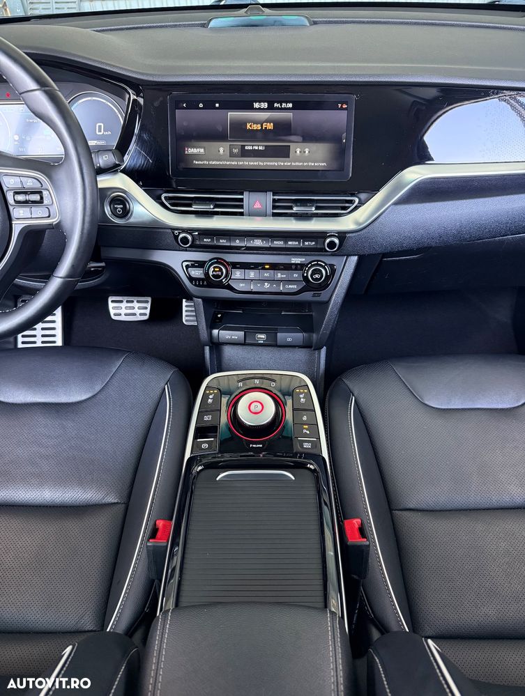 Kia Niro - 35