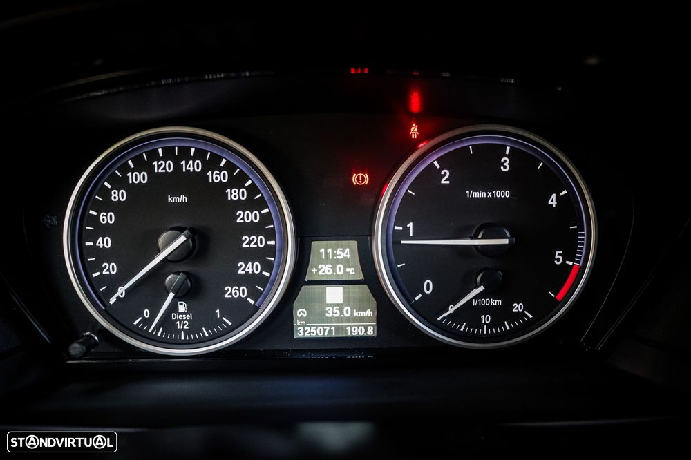 BMW 520 dA - 17