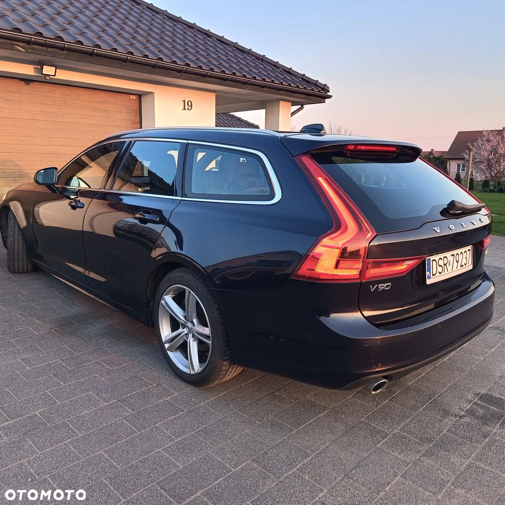 Volvo V90 D4 Geartronic Momentum Pro - 12