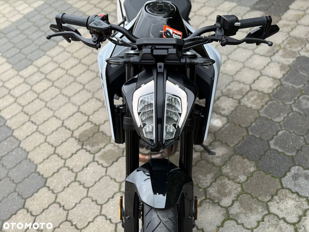 KTM Duke - 24