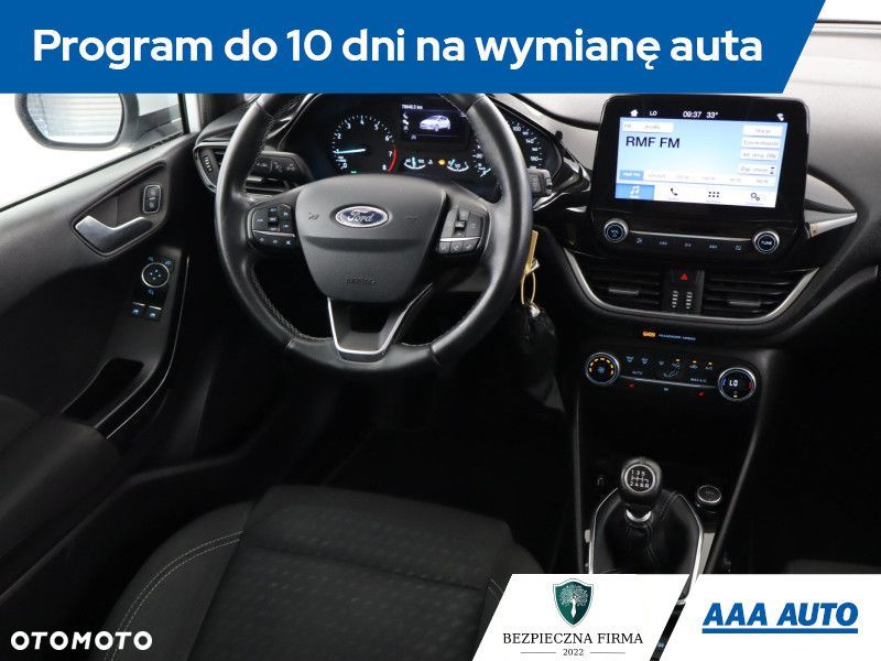Ford Fiesta - 9