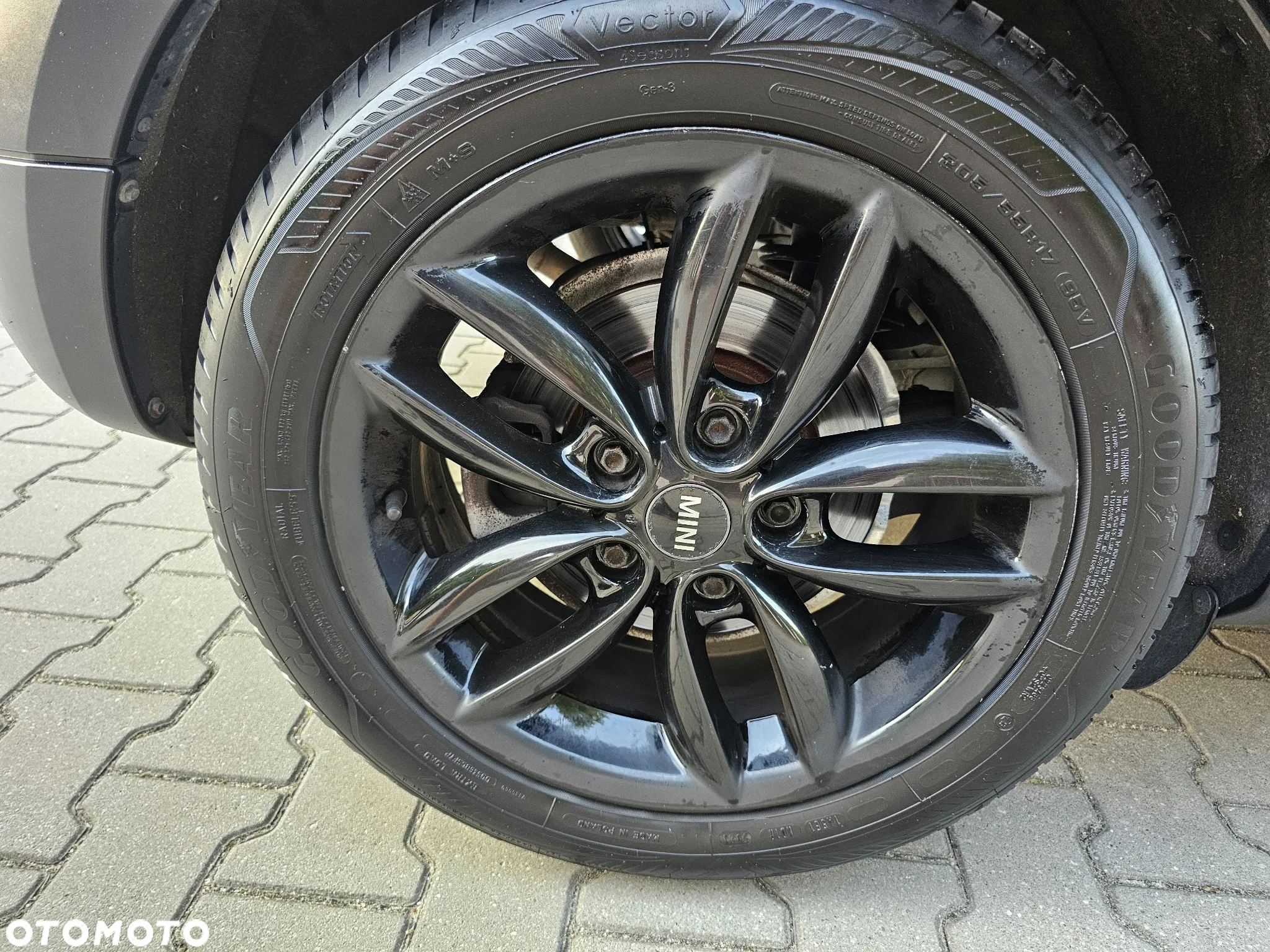 MINI Countryman - 35
