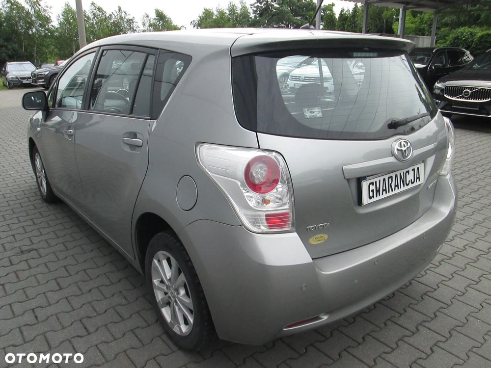 Toyota Verso 2.0 D-4D Life - 1