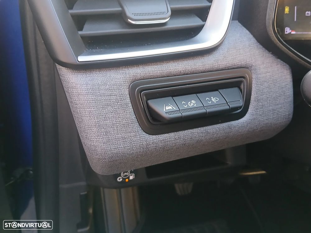 Renault Clio 1.0 TCe Techno Bi-Fuel - 27