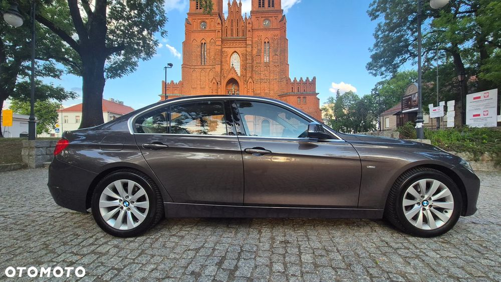 BMW Seria 3 - 10