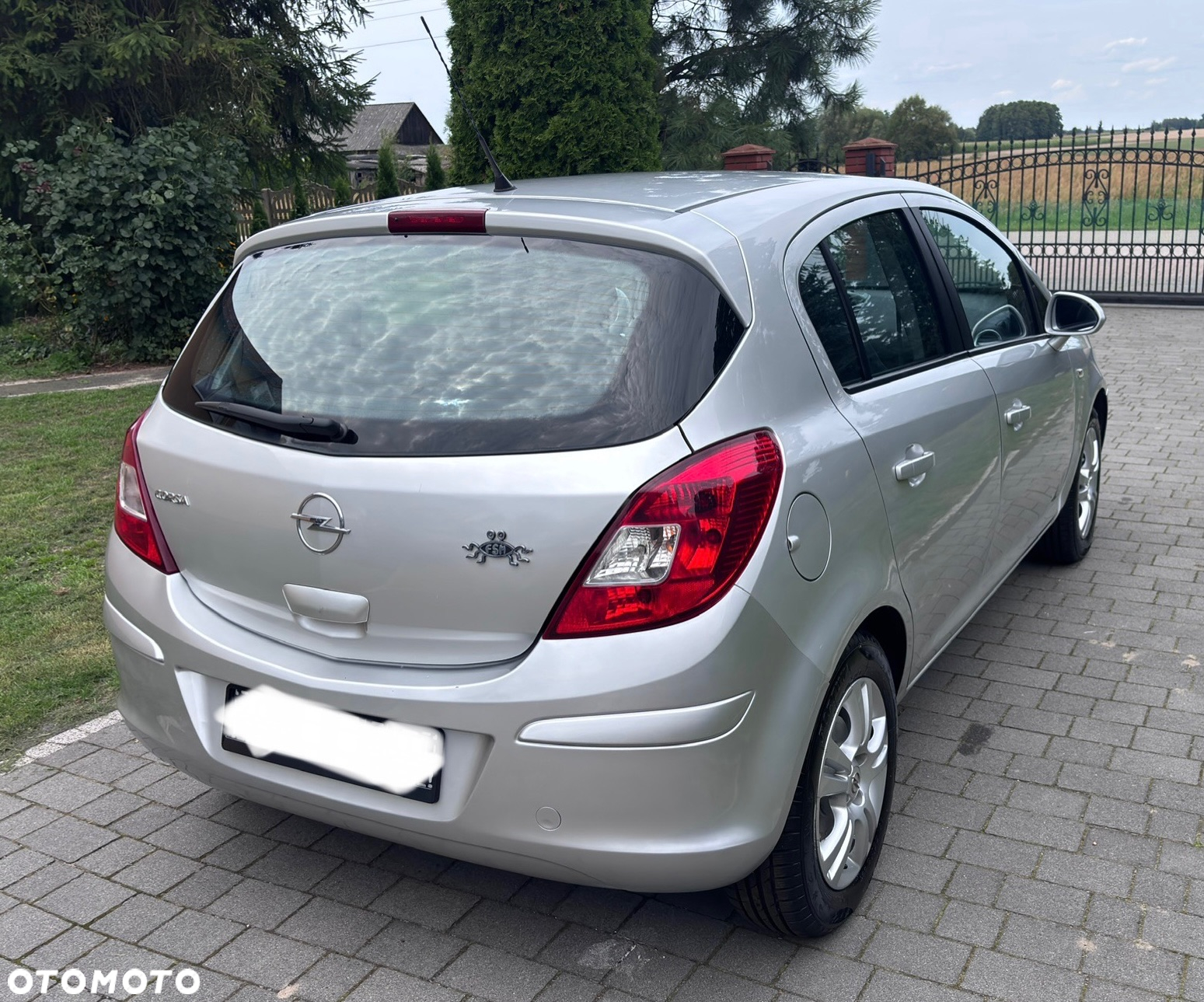 Opel Corsa 1.4 16V Cosmo - 5