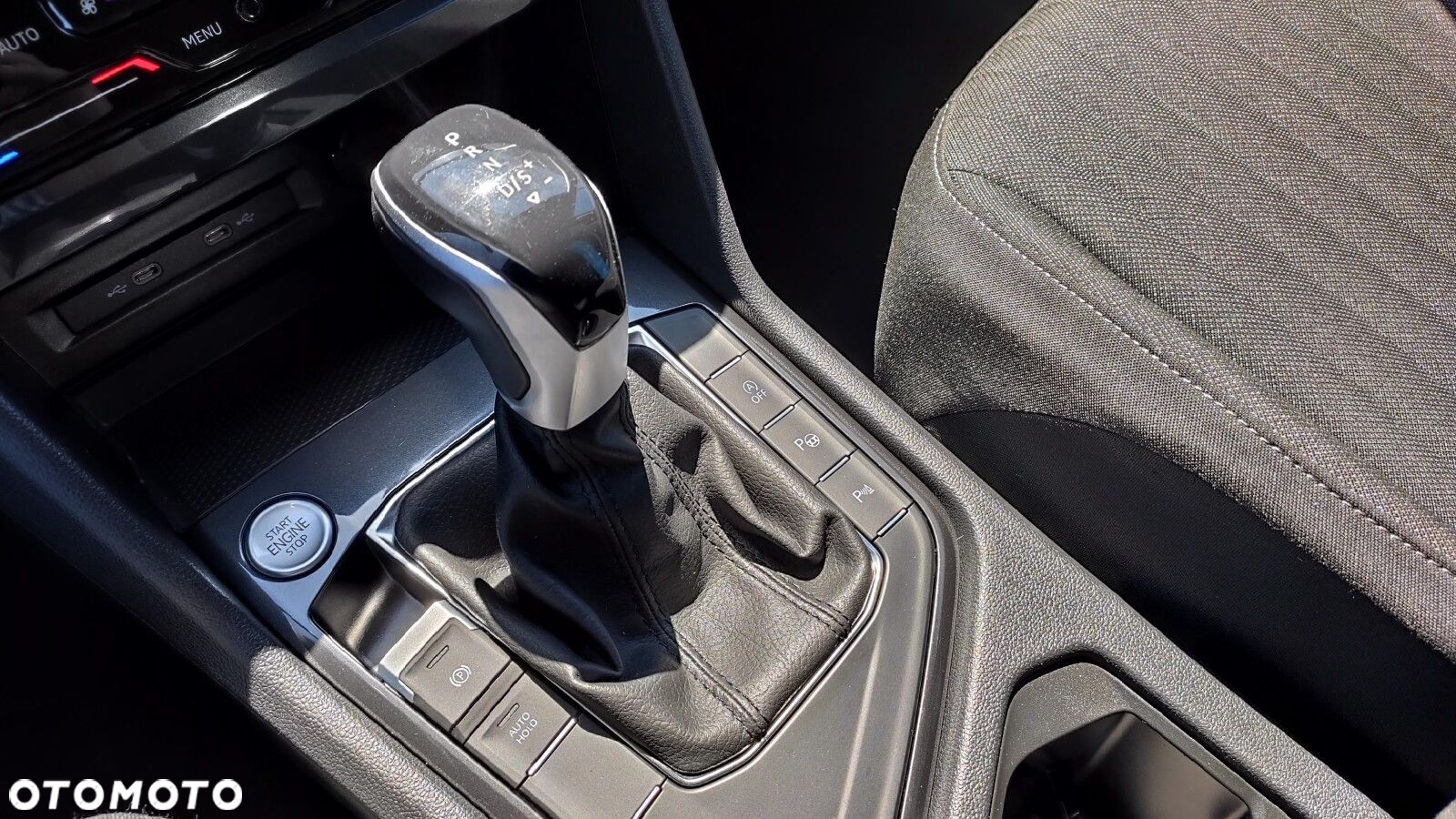 Volkswagen Tiguan - 28