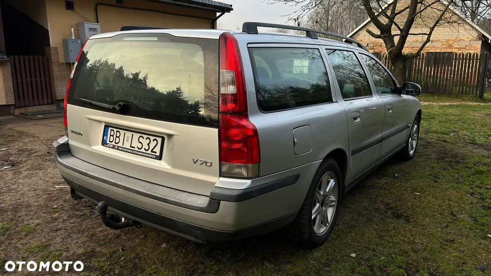 Volvo V70 2.4 - 7