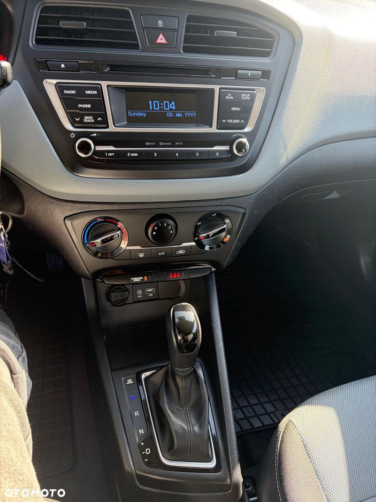 Hyundai i20 1.4 Comfort - 28
