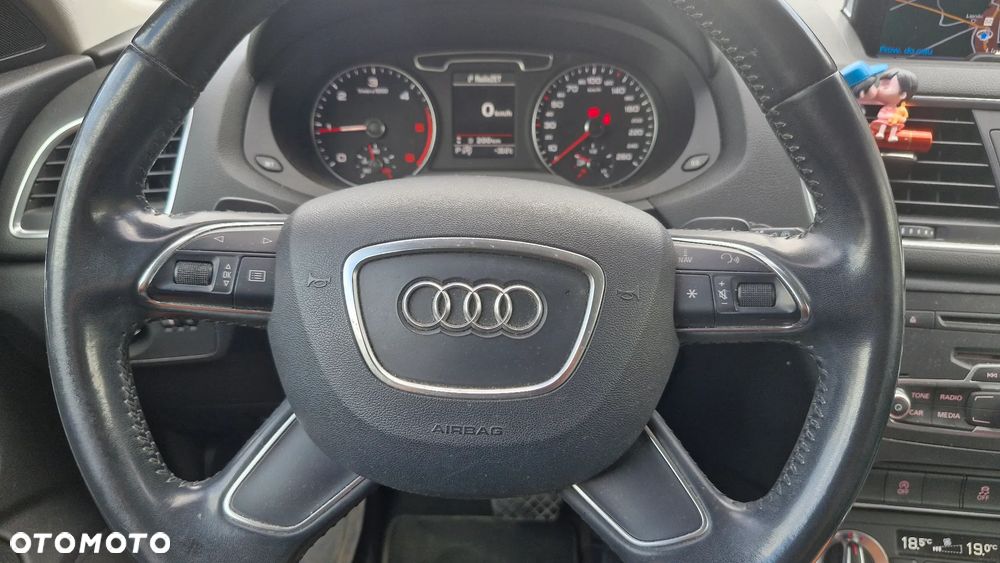 Audi Q3 2.0 TDI Quattro S tronic - 27