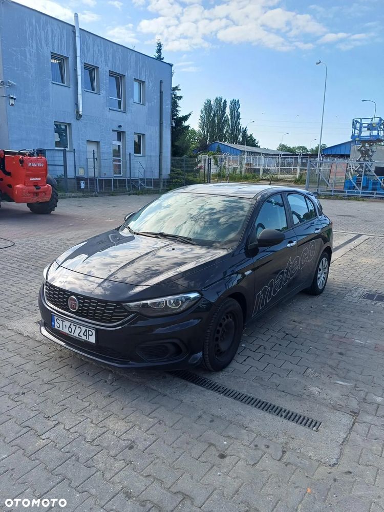 Fiat Tipo 1.4 T-Jet 16v Street - 1