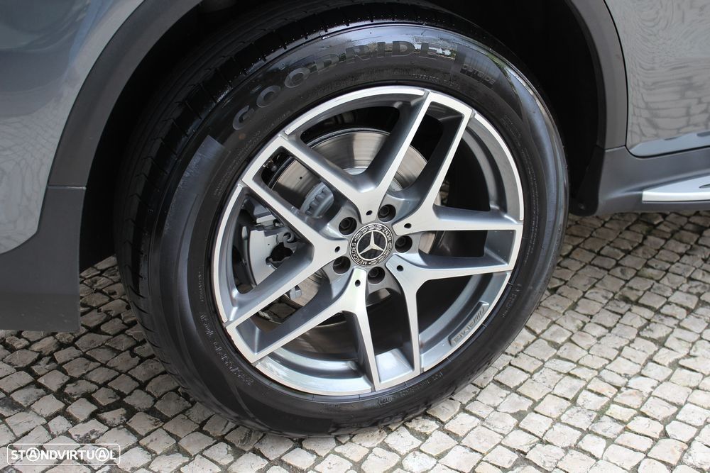 Mercedes-Benz GLC 350 e 4Matic 7G-TRONIC AMG Line - 13