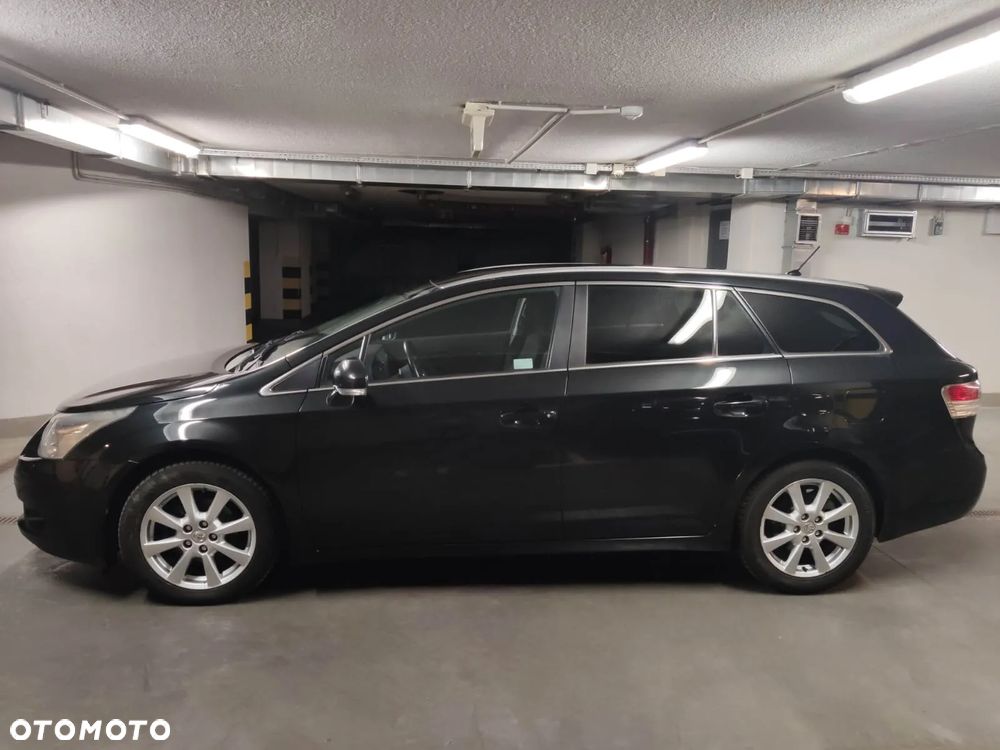 Toyota Avensis - 3
