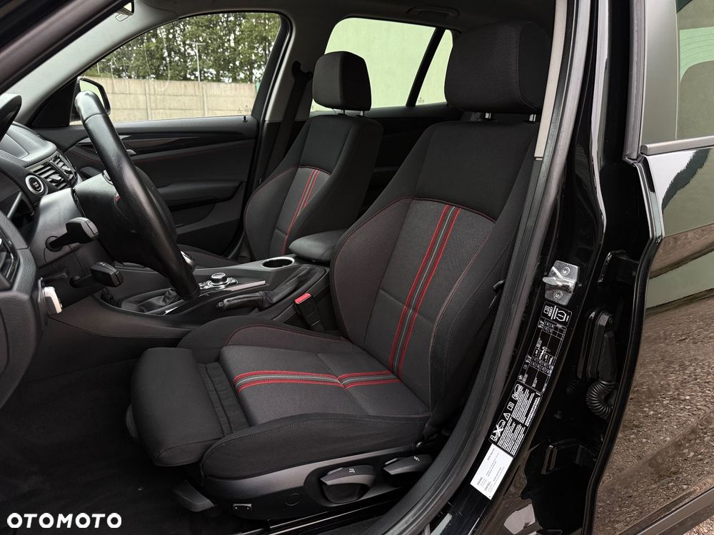 BMW X1 xDrive20d Sport Line - 9