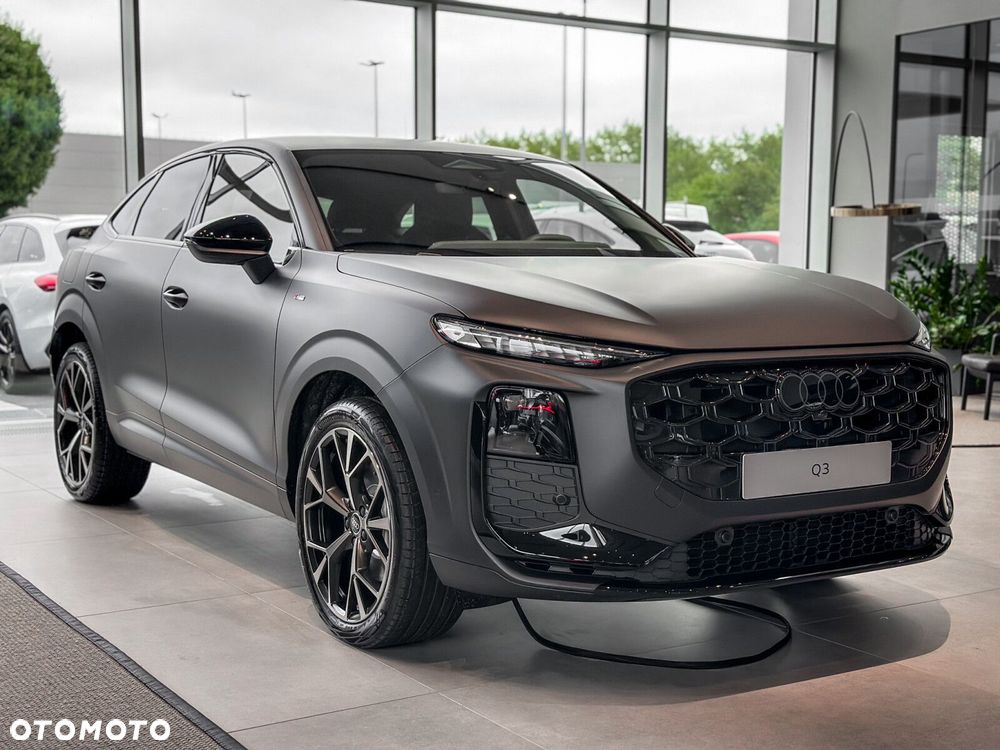 Audi Q3 Sportback - 5