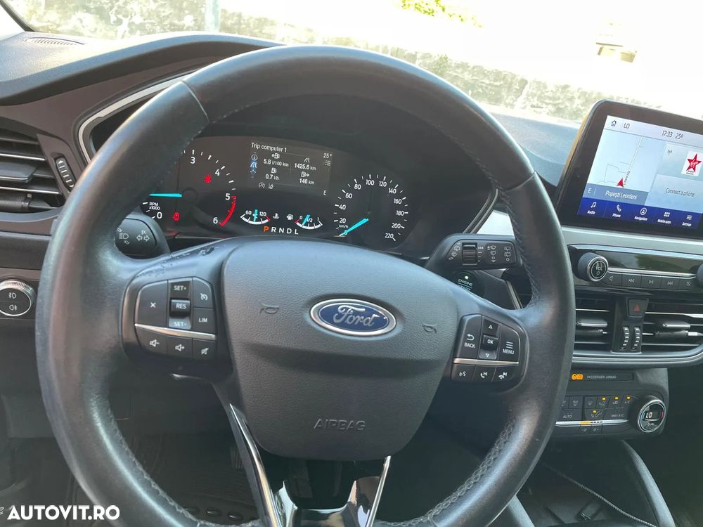 Ford Kuga 1.5 EcoBlue Aut. COOL&CONNECT - 6