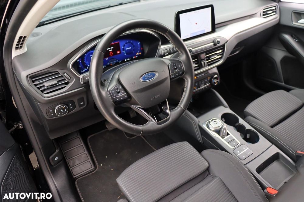 Ford Focus 1.0 EcoBoost Start-Stopp-System Aut. TITANIUM - 8
