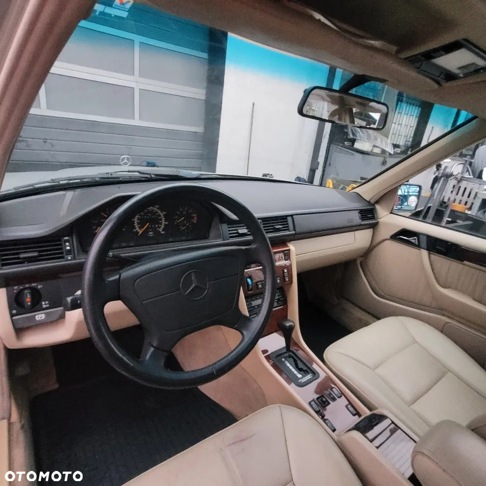 Mercedes-Benz W124 (1984-1993) - 8