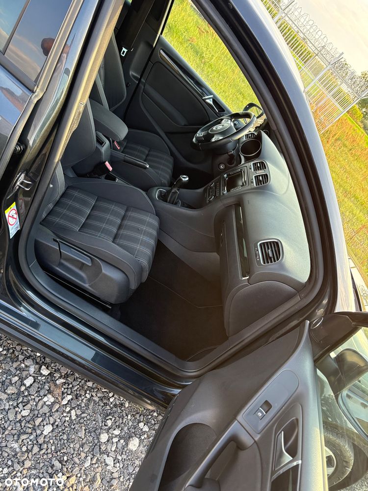 Volkswagen Golf 2.0 TDI DPF GTD - 31
