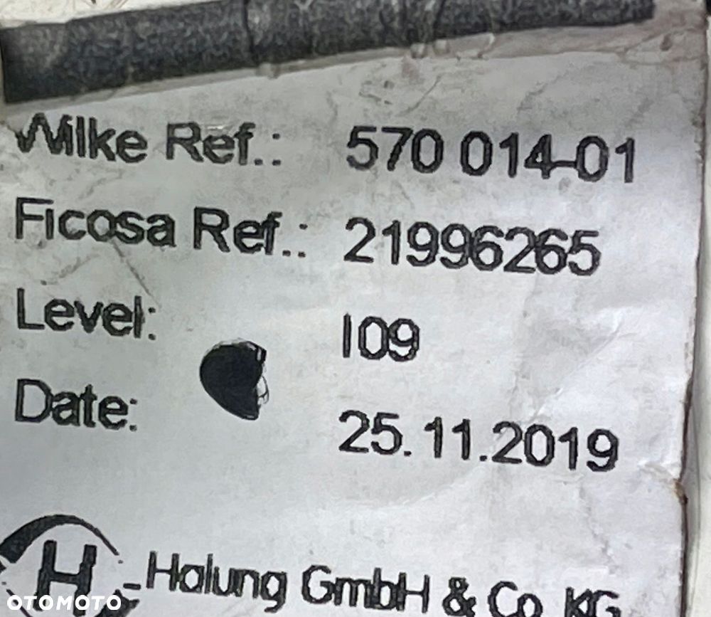 AUDI E-TRON LUSTERKO PRAWE PRZÓD - 8