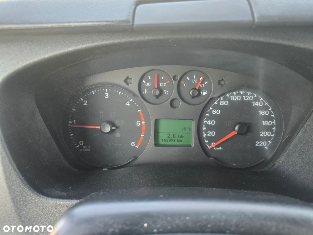 Ford Transit - 28