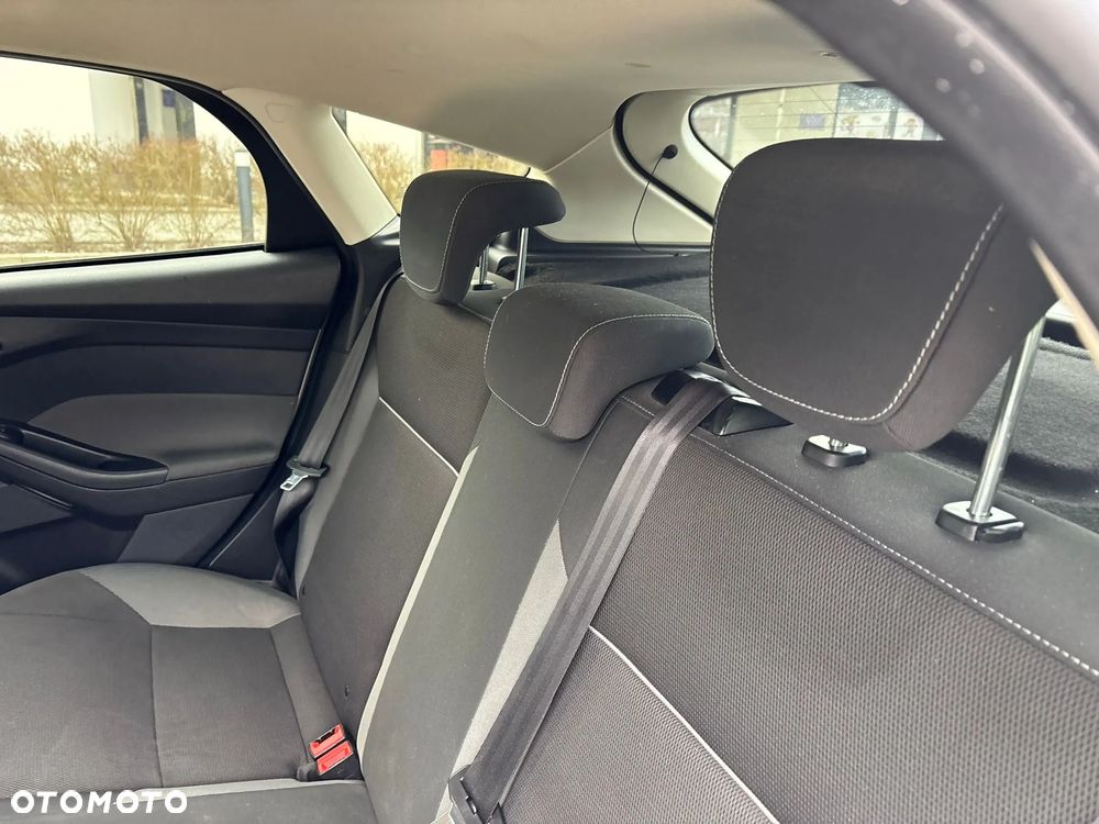Ford Focus - 14