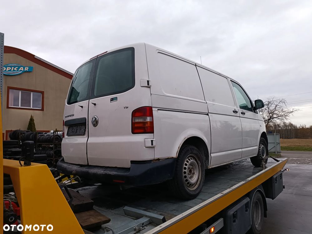 VW T5 lift z silnikem 2.0 TDI ozn.  CAAA skrzynią manualną OZN. LRS .lakier kod LB9A - 4