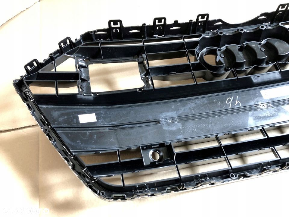 GRILL przedni ATRAPA - Audi A7 C8 4K8 Sensorik ASO - 9