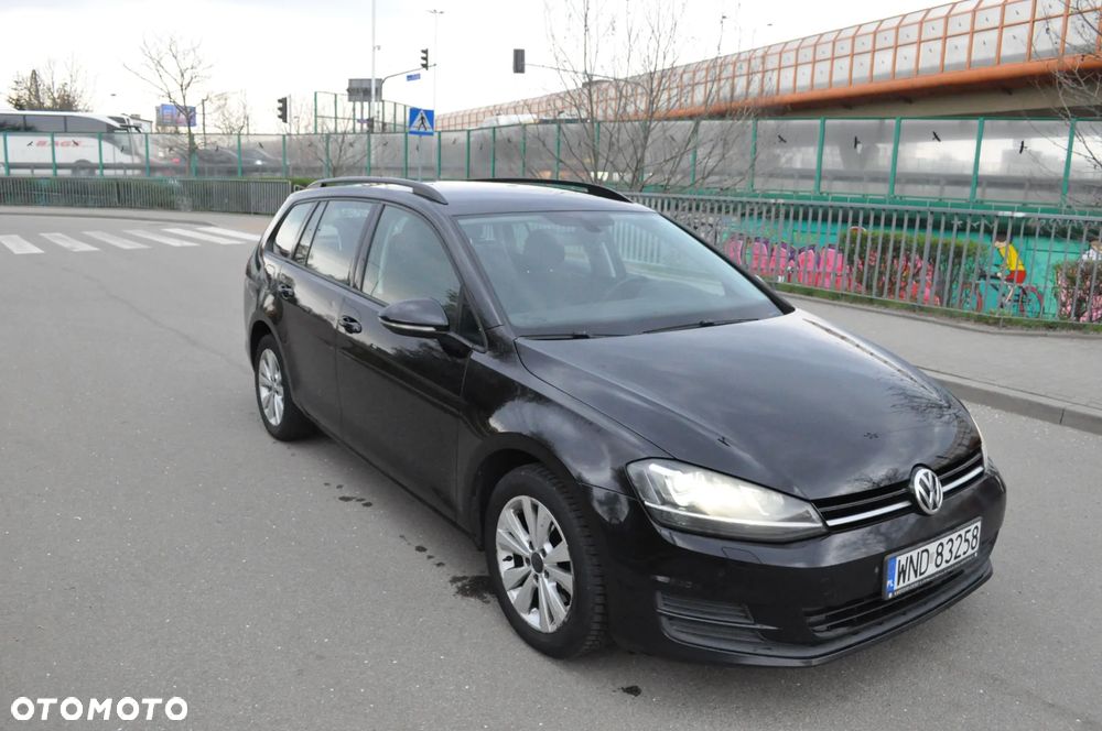 Volkswagen Golf 1.6 TDI BMT Comfortline - 12