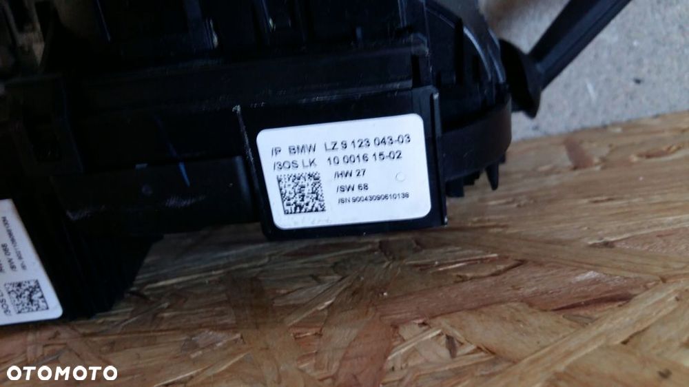 PRZEŁĄCZNIKI TAŚMA ZWIJAK 6989557 BMW 318 E90 2,0 - 5