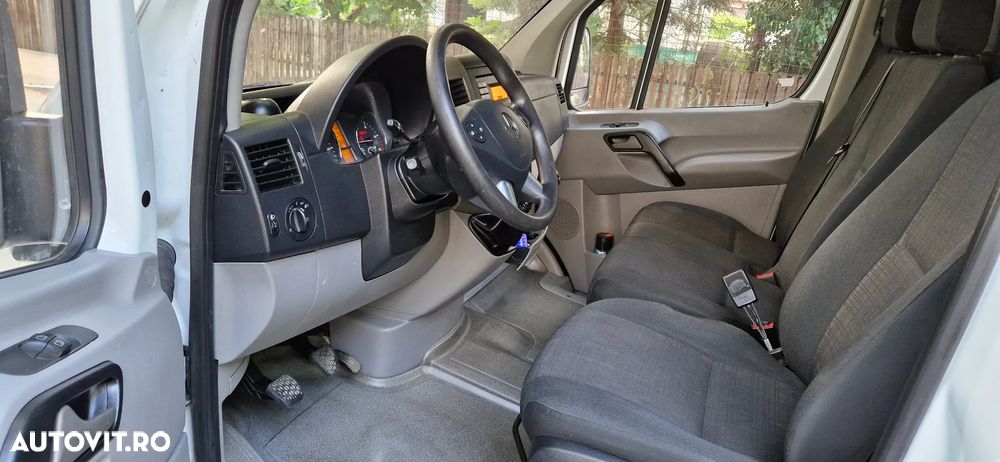 Mercedes-Benz Sprinter - 16