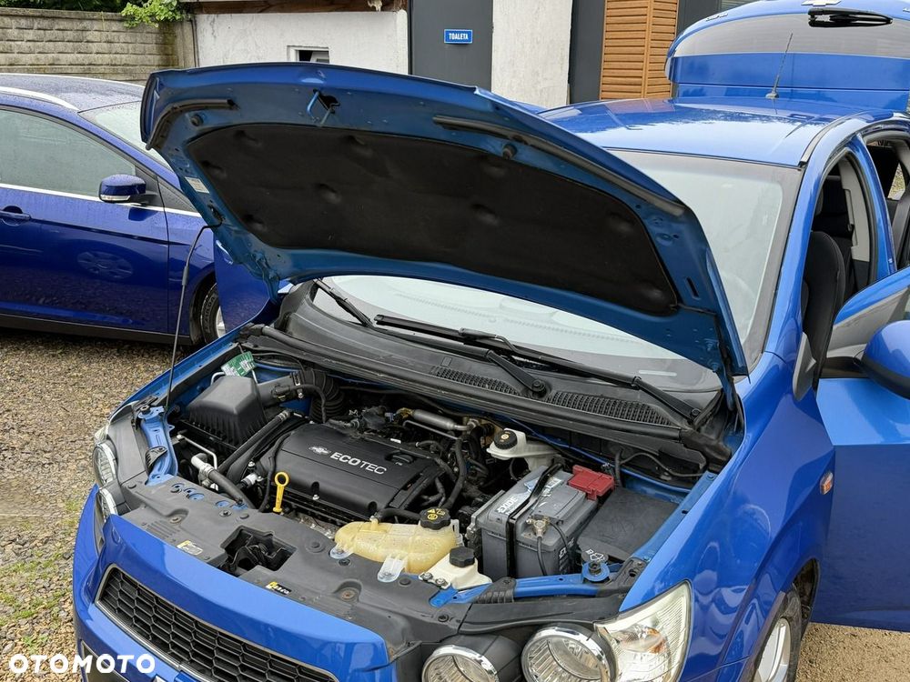 Chevrolet Aveo - 31