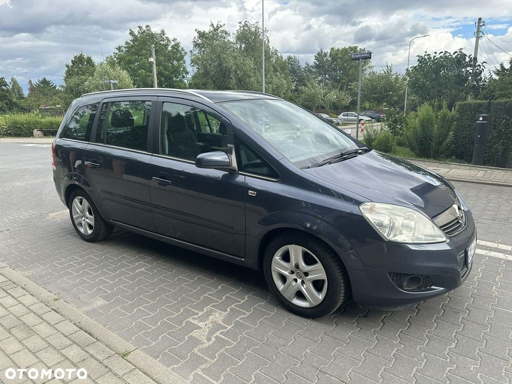 Opel Zafira - 4