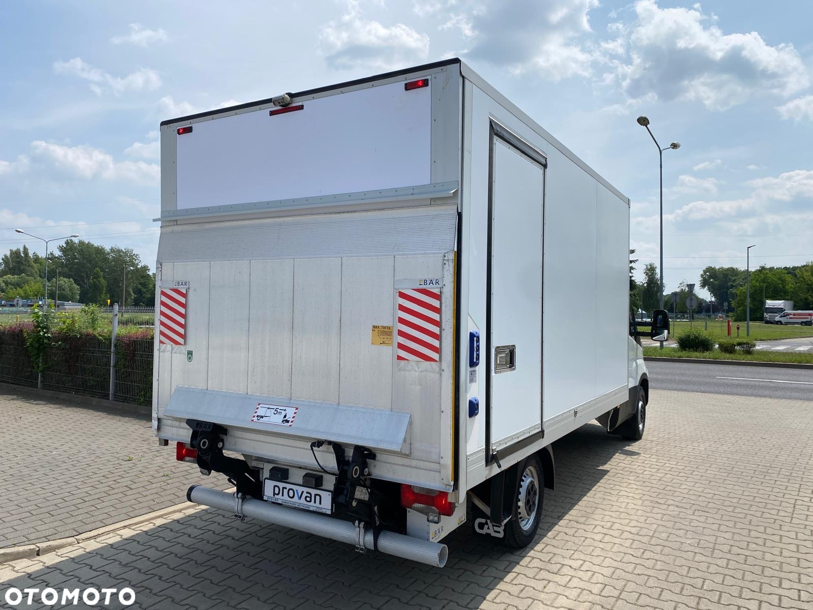 Iveco DAILY 35-160 HI-MATIC CHŁODNIA 8EP THERMO KING V300 MAX WINDA ZEPRO - 13