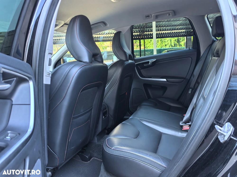 Volvo XC 60 D3 Geartronic Ocean Race - 21