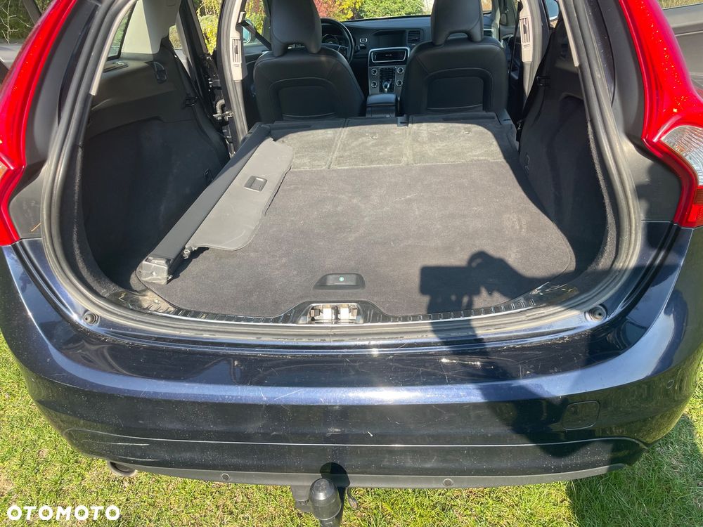 Volvo V60 D3 Drive-E Dynamic Edition (Momentum) - 21