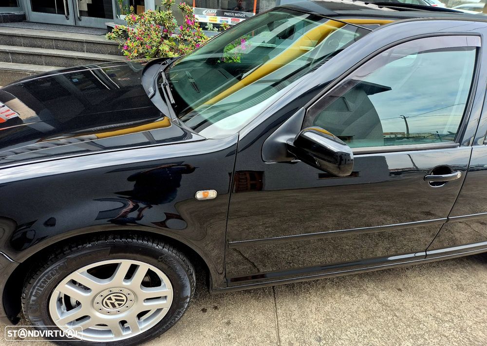 VW Golf 1.9 TDi 25 Anos - 22