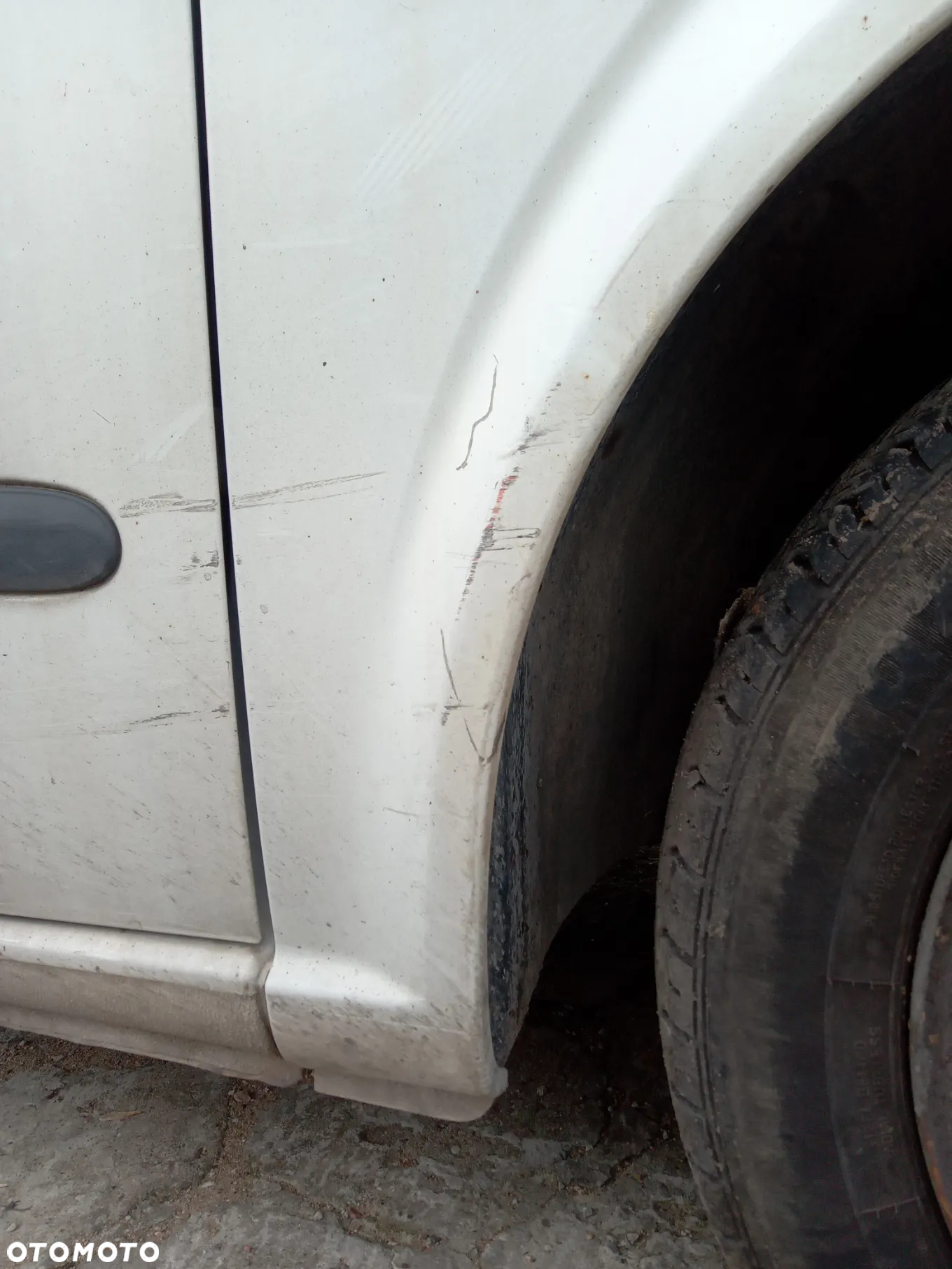 Błotnik przedni prawy MERCEDES Vito W639 - 4