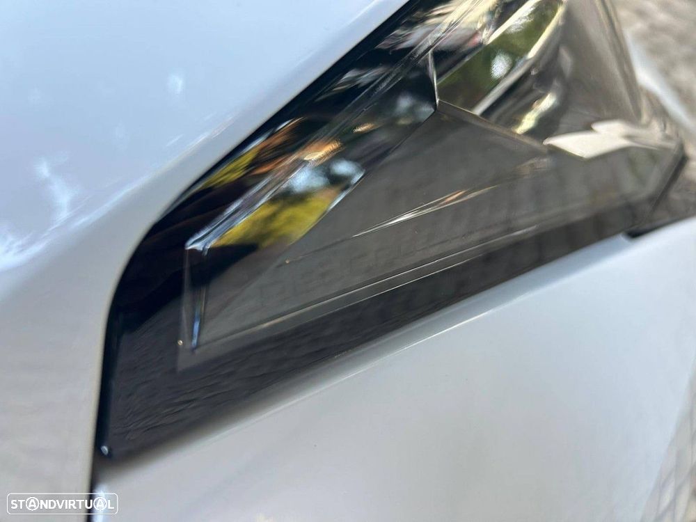 Peugeot 308 SW 1.6 Hybrid GT e-EAT8 - 20