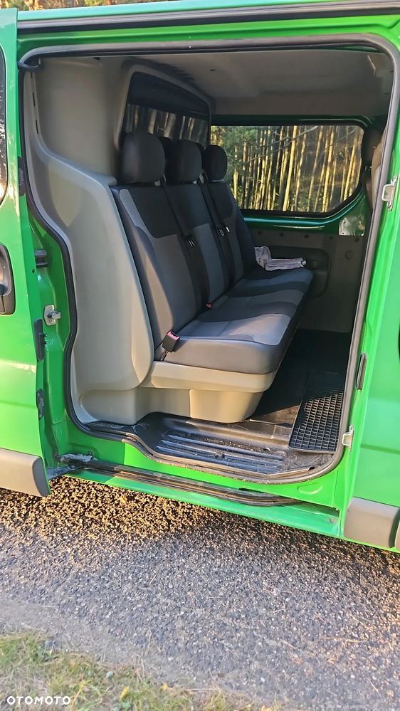 Renault Trafic 2.0 dCi 115 Combi L2H1 - 4