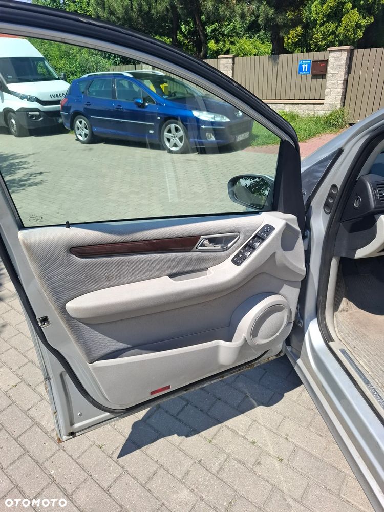 Mercedes-Benz Klasa A 150 Elegance Edition 10 - 8