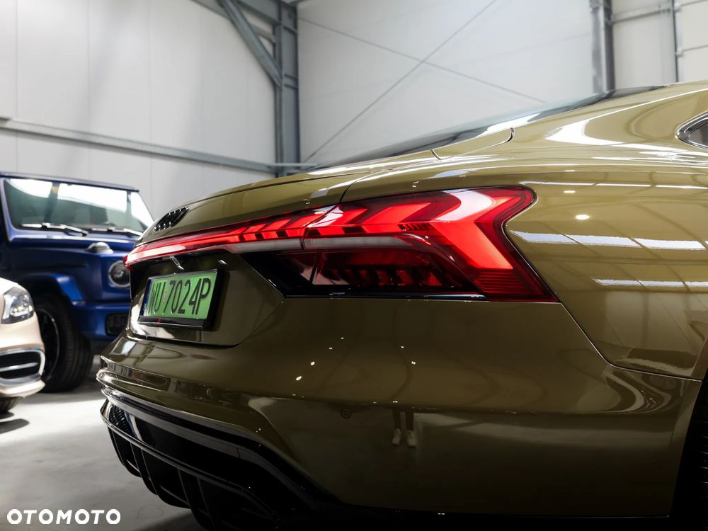 Audi e-tron GT - 9